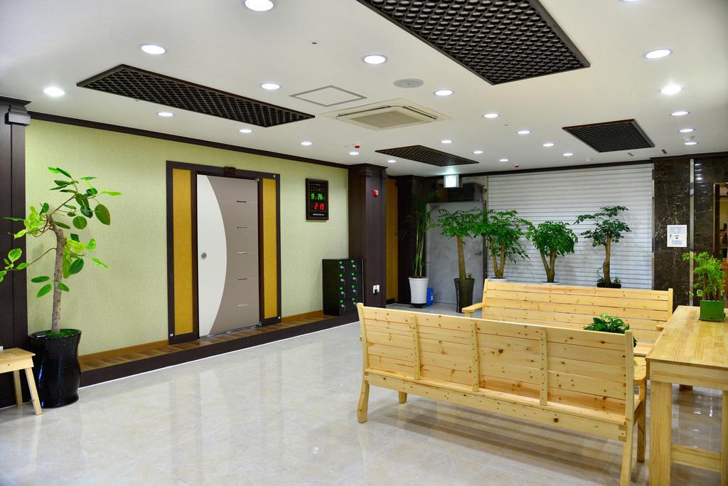 Seom Guesthouse Seogwipo Luaran gambar