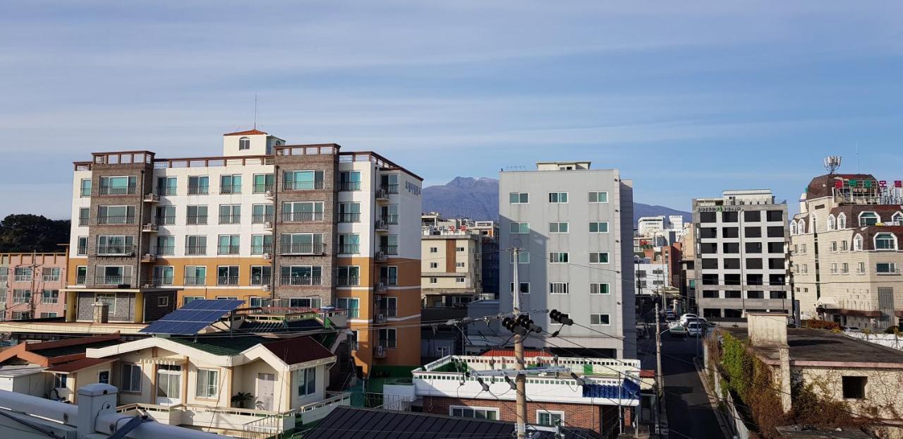 Seom Guesthouse Seogwipo Luaran gambar