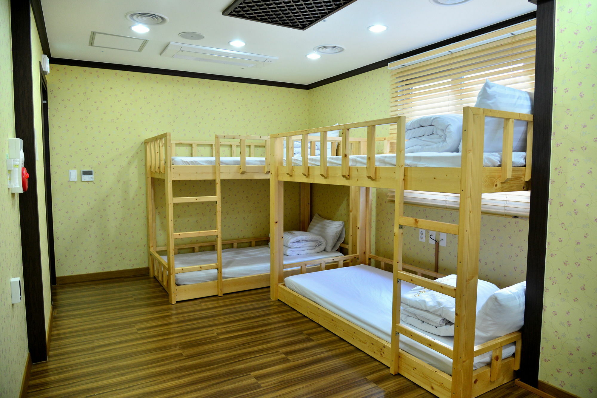 Seom Guesthouse Seogwipo Luaran gambar
