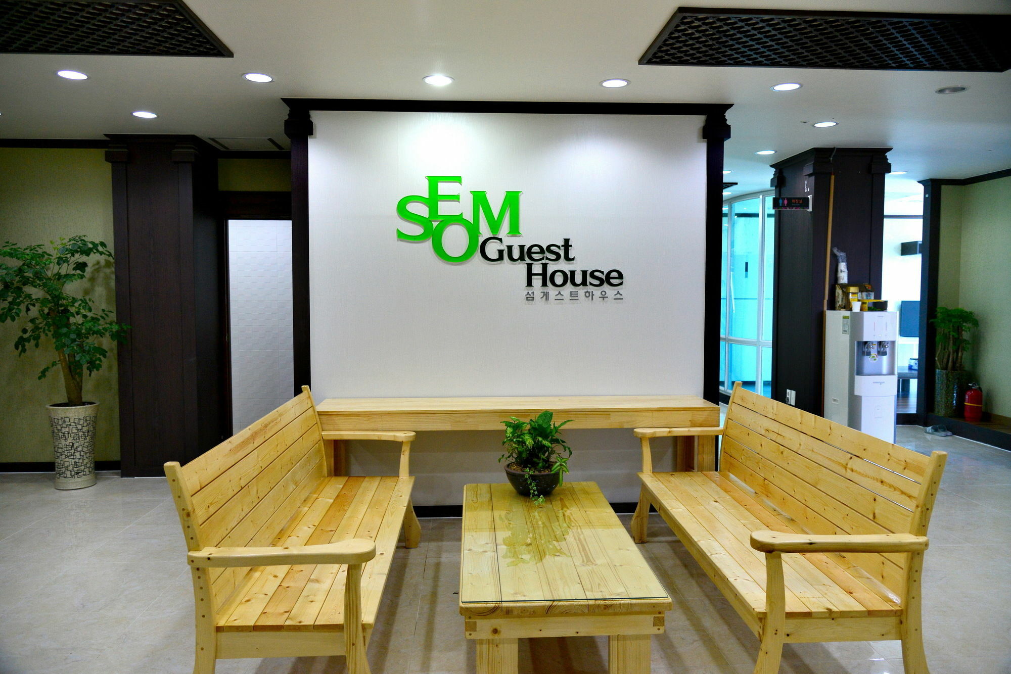 Seom Guesthouse Seogwipo Luaran gambar